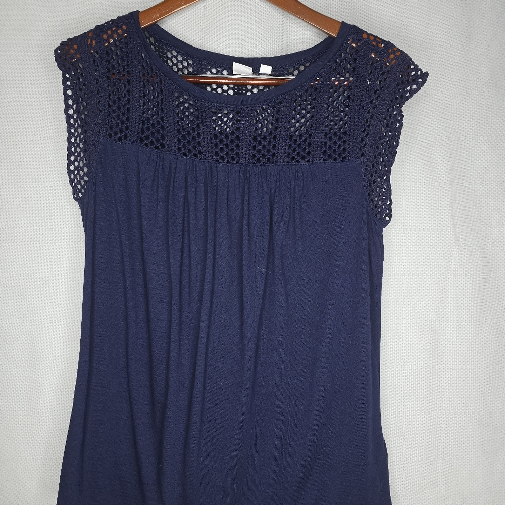Gap Top Navy Blue Short Sleeve Lace Cutout Mixed Media Beachy Coastal Small